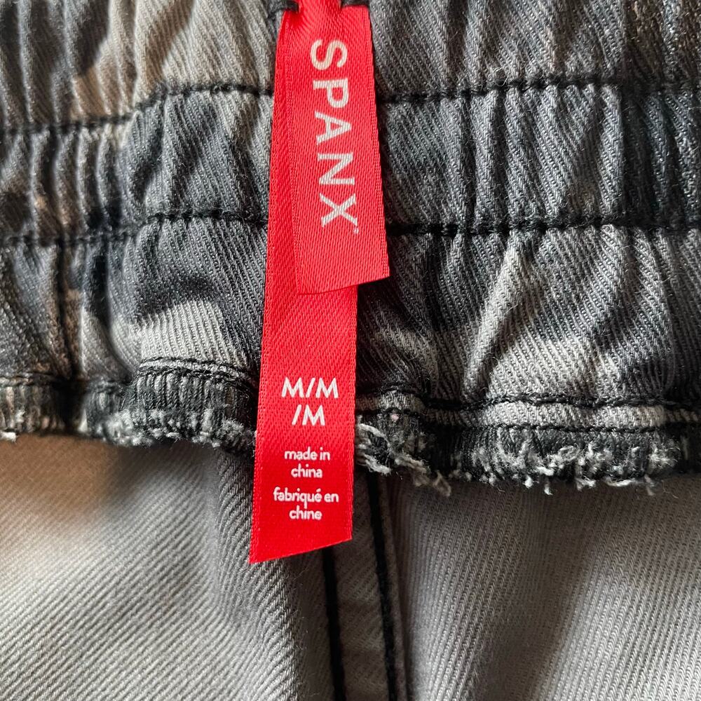 Spanx Stretch Twill Cargo Jogger Sz M Camo Black Gray Pull On Pockets Gorpcore - Picture 3 of 12
